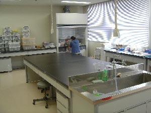 生理・生態学実験室